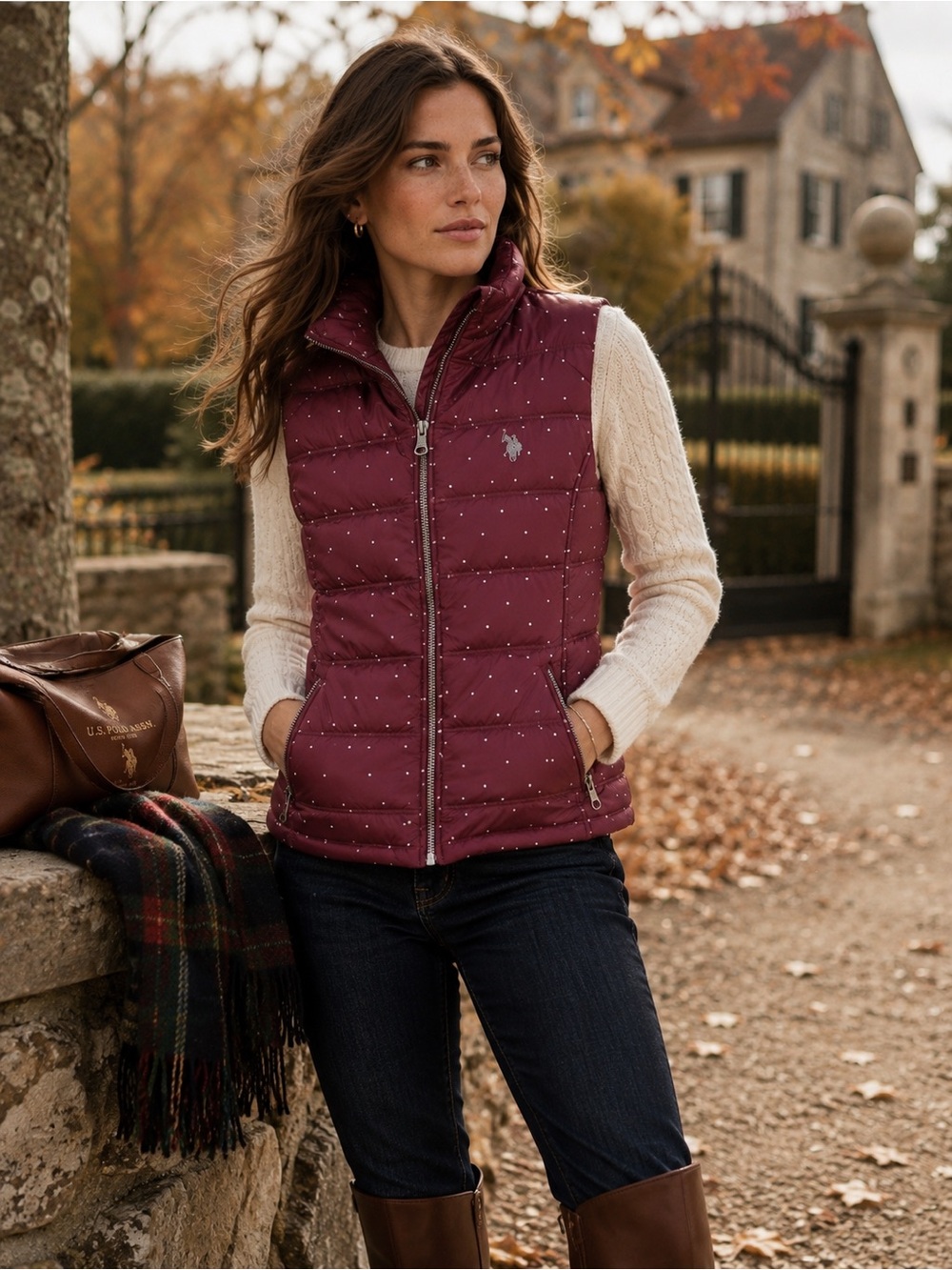 U.S. Polo Assn. Burgundy Size M Puffer Vest Polka Dot Quilted Preppy Equestrian